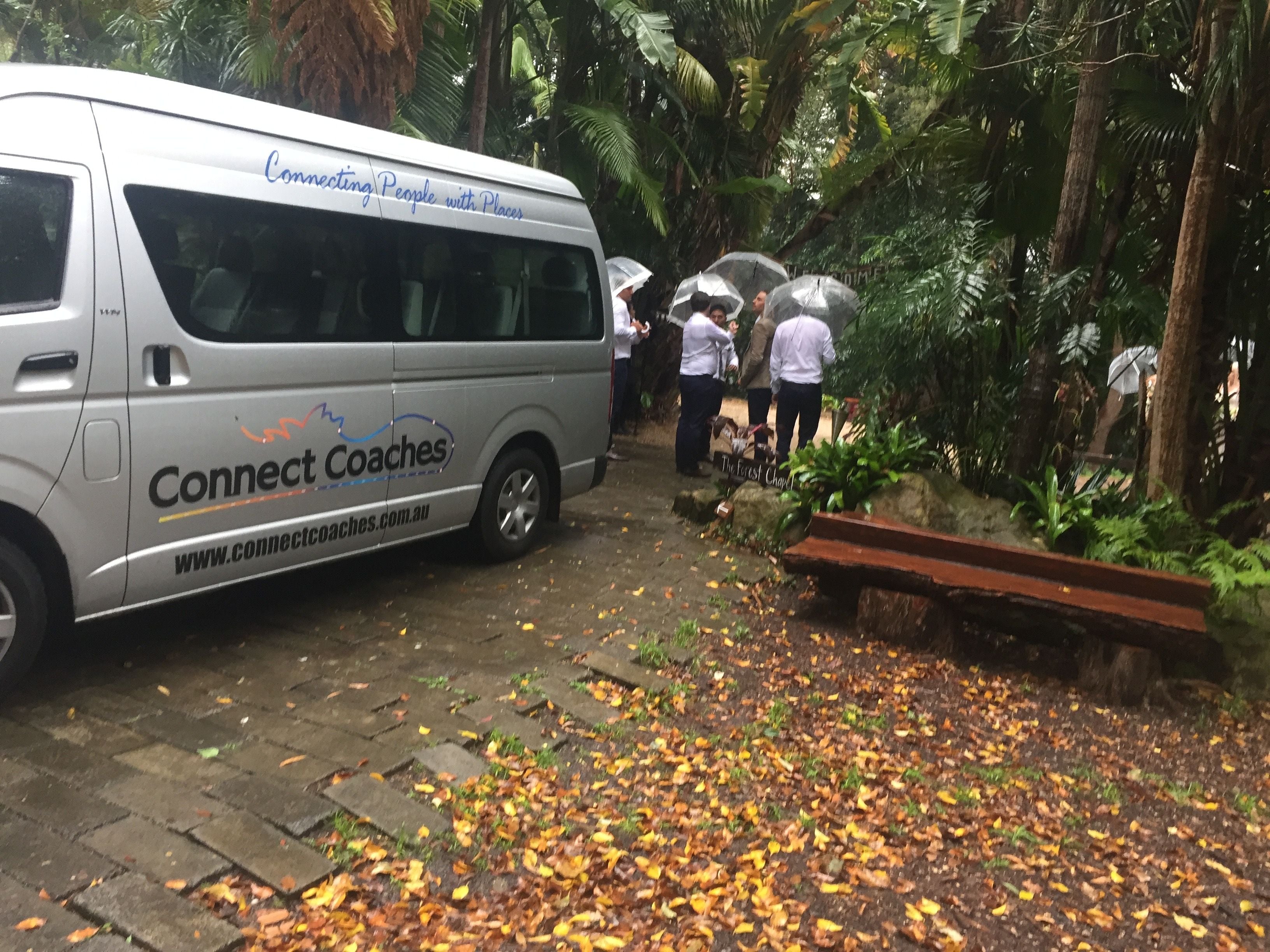 Wedding Transfers & School Formals Image -5a493eb931632